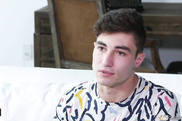 Alex gets dicked by a frisky casting agent