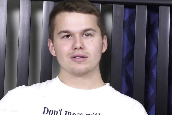 Adorable guy shows meaty ass before cumming